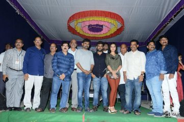 London Babulu Movie Team at KBN College Vijayawada